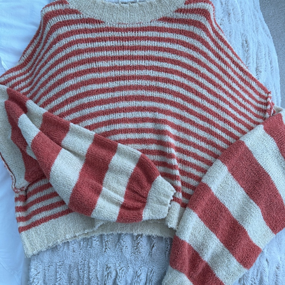 Free Beach Beach Sweater